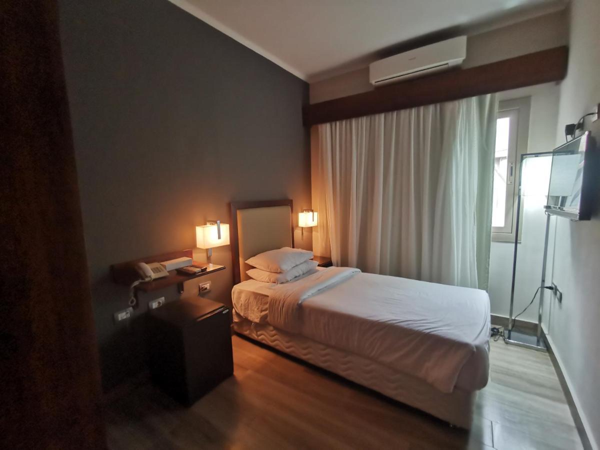 Green Plaza Inn "'Business &Families Only"' Alexandria Bagian luar foto