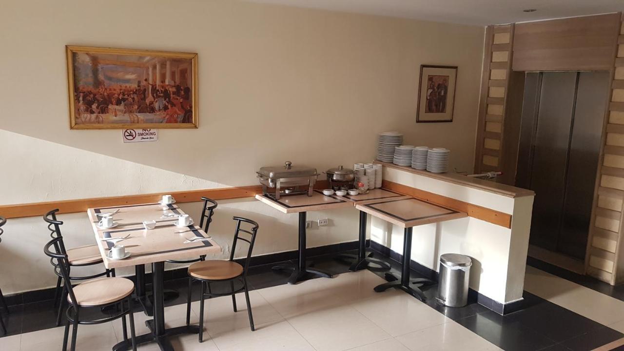 Green Plaza Inn "'Business &Families Only"' Alexandria Bagian luar foto