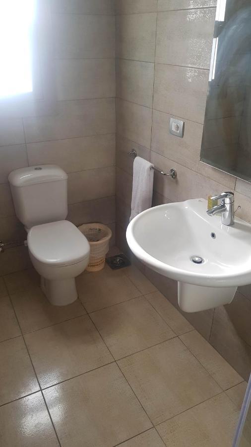Green Plaza Inn "'Business &Families Only"' Alexandria Bagian luar foto